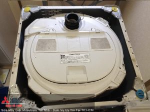 Robot washing machine component for Mitsubishi Electric laundry appliances.